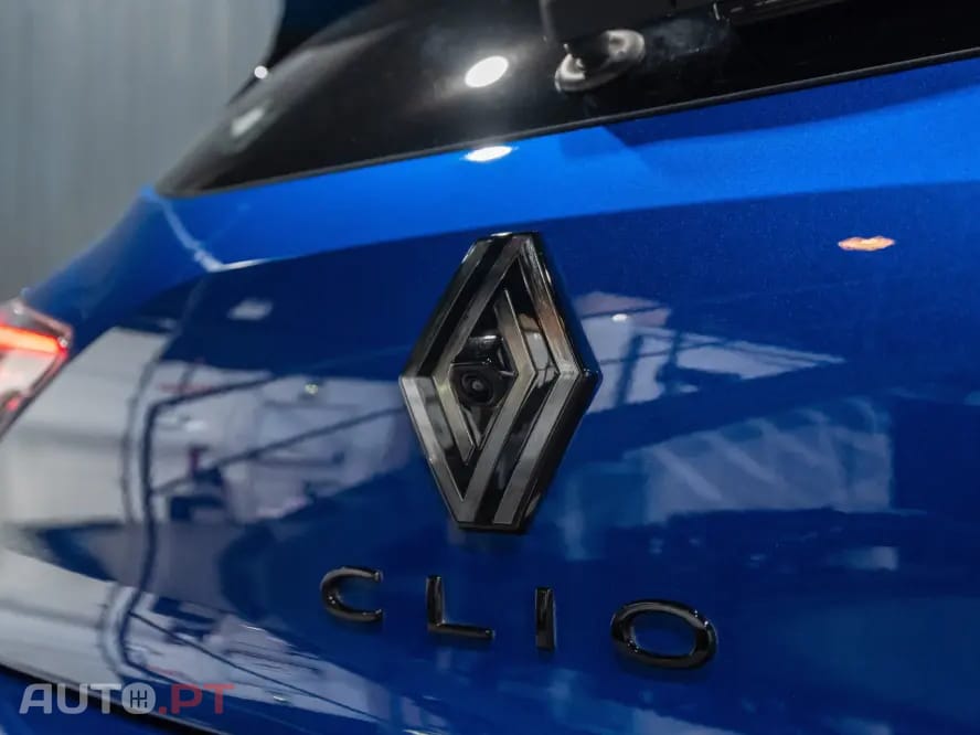 Renault Clio 1.6 E-Tech Full Hybrid RS Line