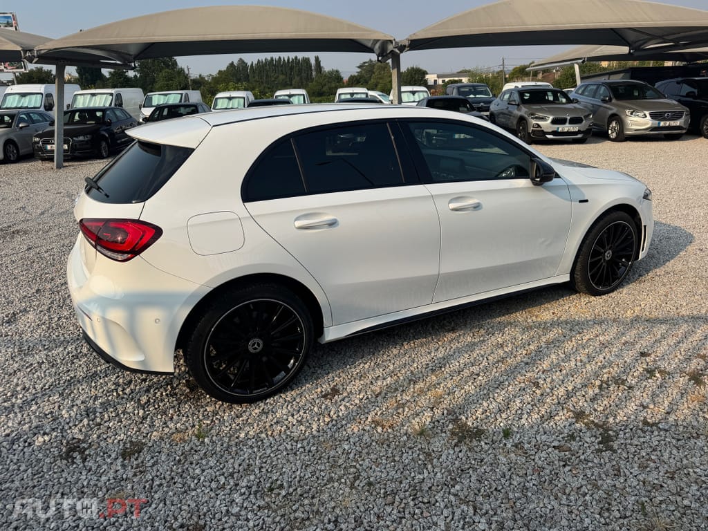 Mercedes-Benz A 250 e AMG Line