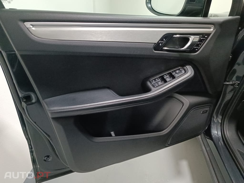 Porsche Macan Macan