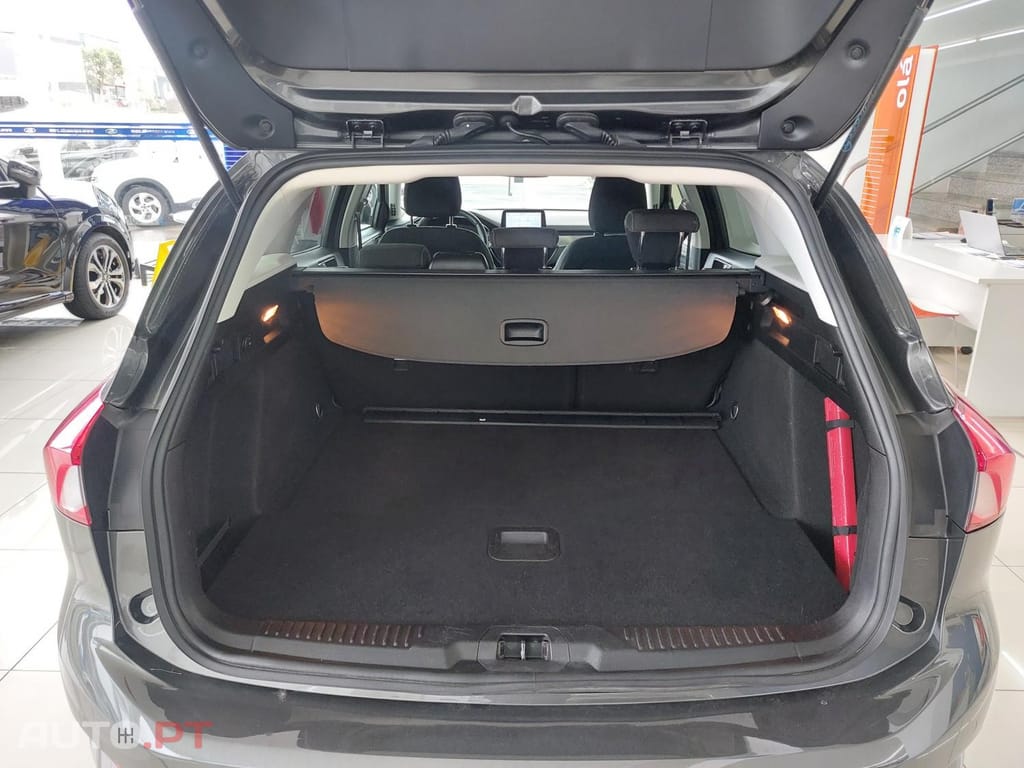 Ford Focus SW 1.5 TDCi EcoBlue Titanium