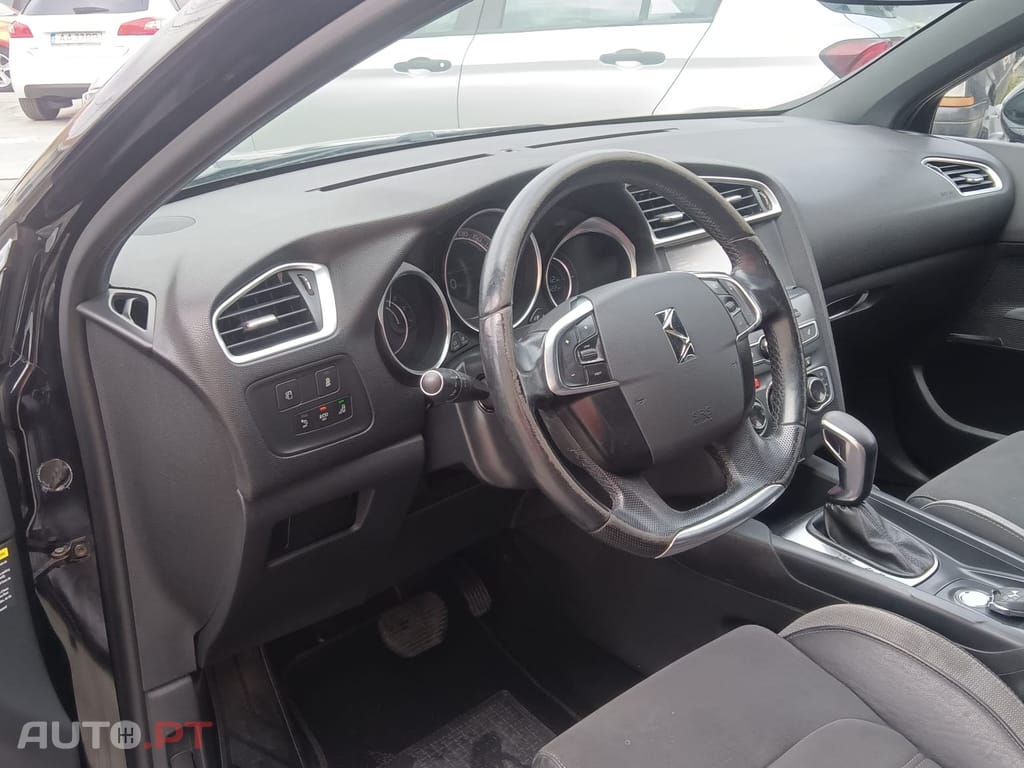 DS DS4 Crossback 1.6 BlueHDi So Chic J18 EAT6
