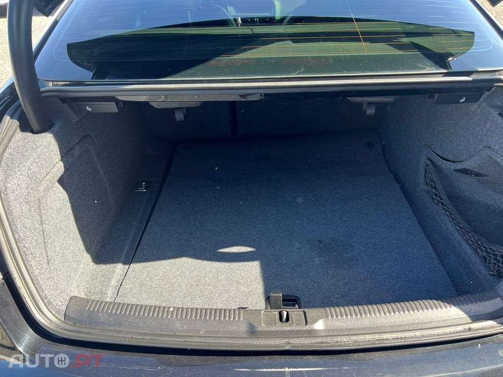 Audi A5 3.0 TDi V6 quattro S-line