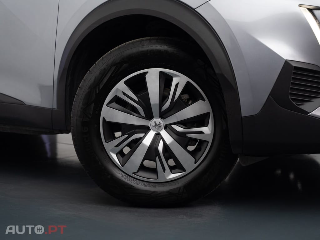 Peugeot E-2008 50 kWh Active