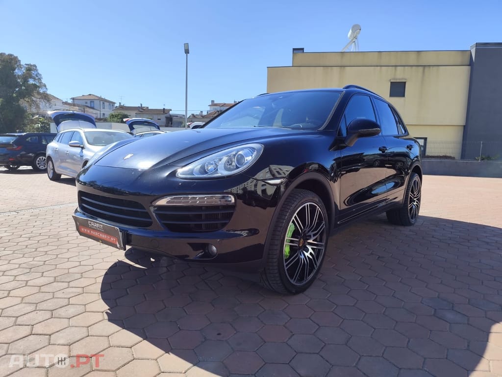 Porsche Cayenne Platinum Edition
