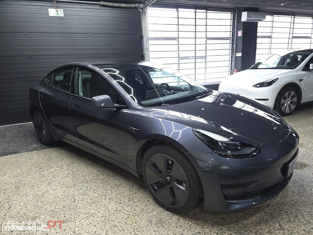 Tesla Model 3 Standard Range Plus RWD