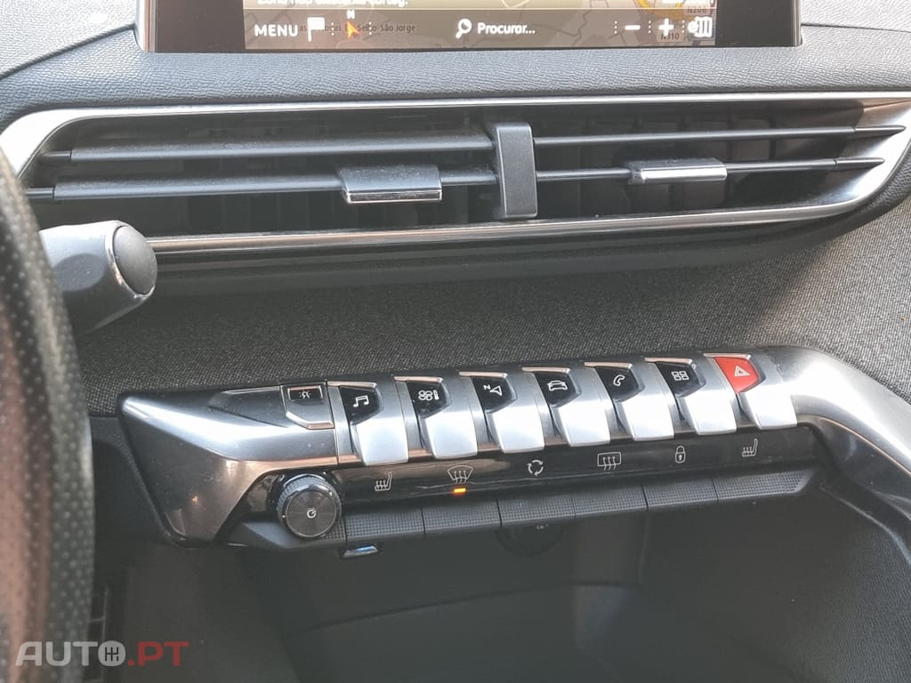 Peugeot 3008 1.6 PureTech GT EAT8