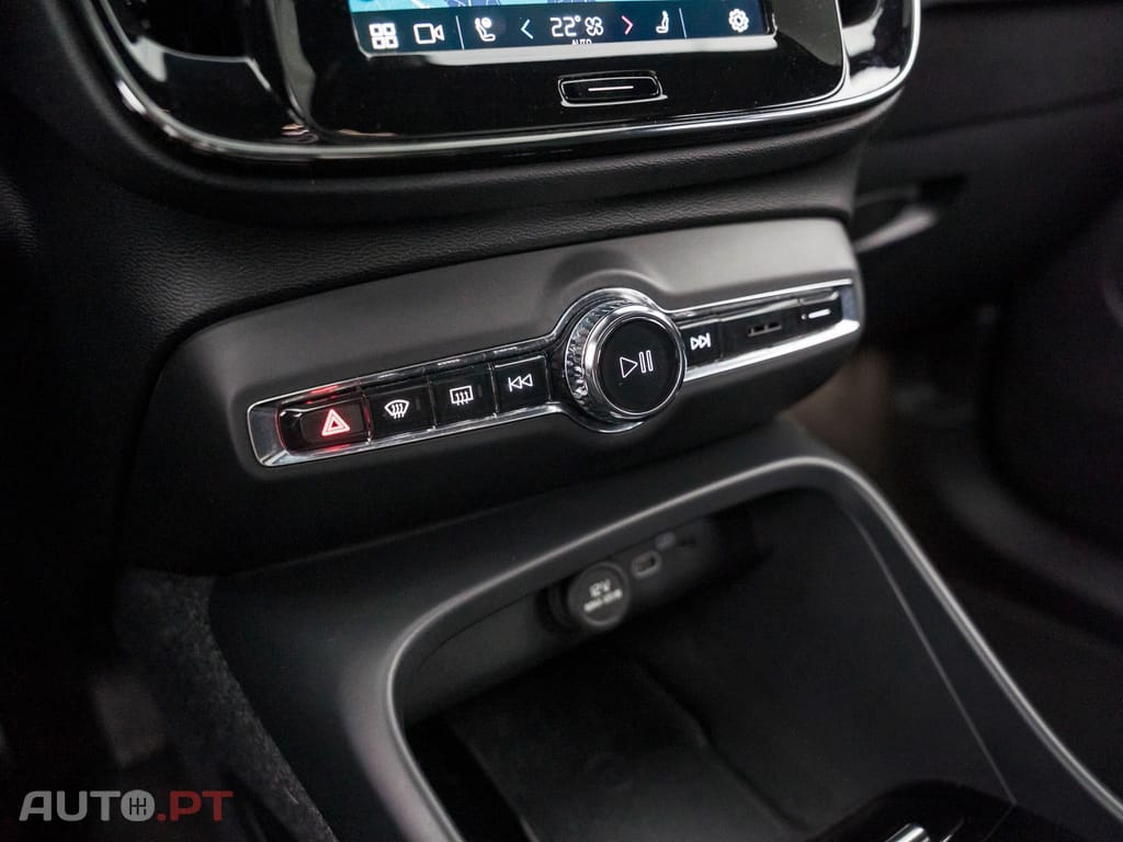 Volvo C40 Recharge Twin First Edition