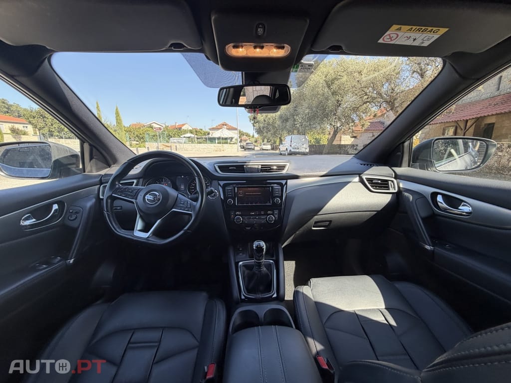 Nissan Qashqai 1.5 dCi N-Connecta