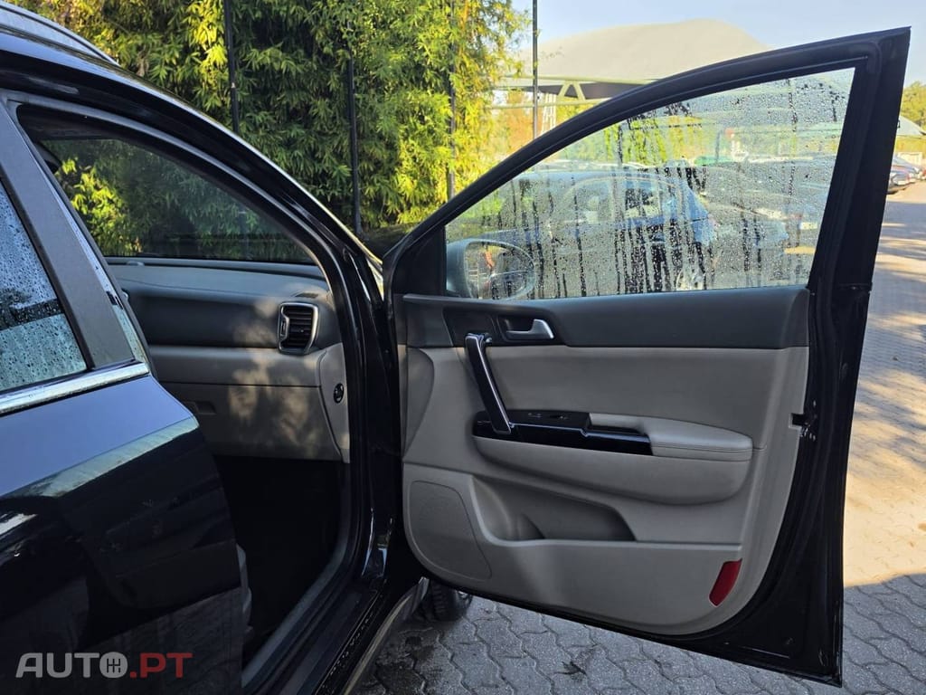 Kia Sportage 1.7 CRDi ISG TX Navi