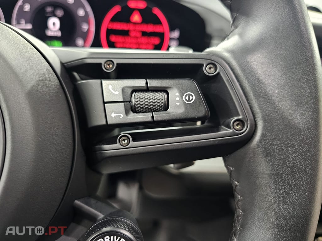 Porsche Cayenne E-Hybrid Black Edition