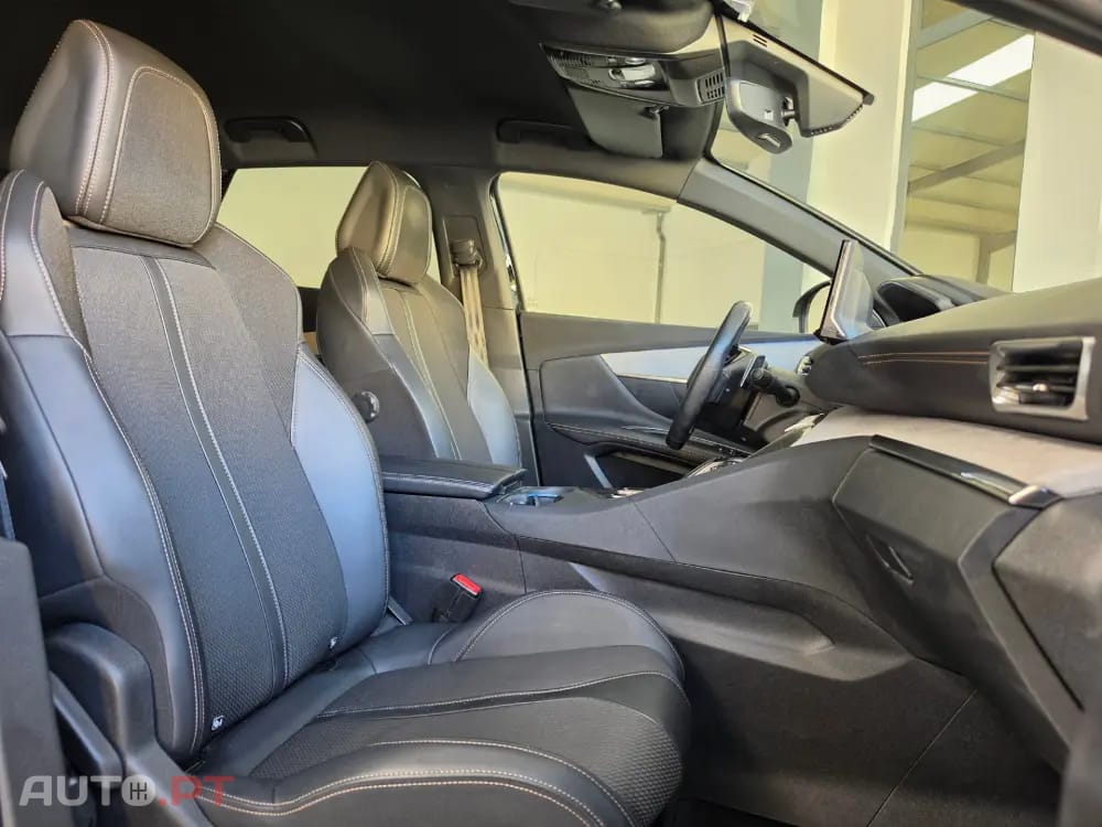 Peugeot 3008 1.6 Hybrid GT Pack e-EAT8