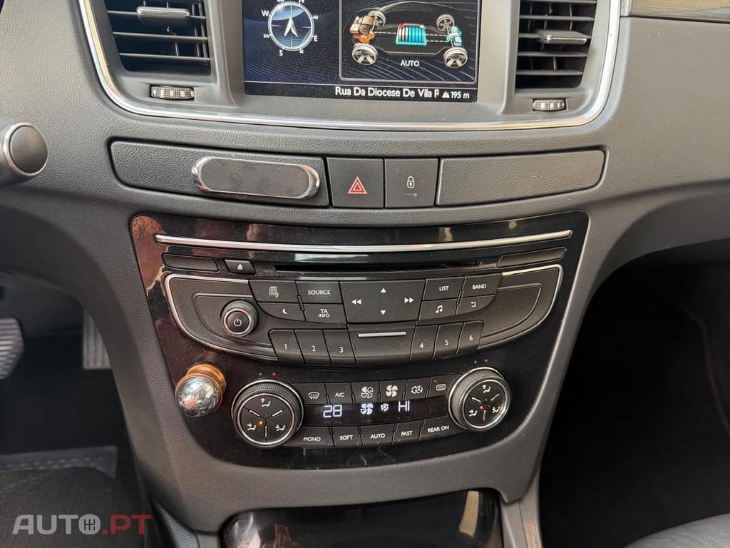 Peugeot 508 2.0 HDi Hybrid4 2-Tronic