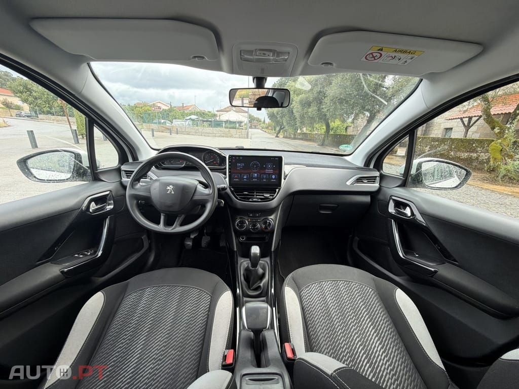 Peugeot 2008 PureTech 100 Active
