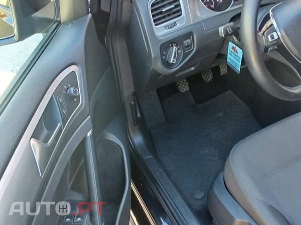 Volkswagen Golf 1.0 TSI Confortline