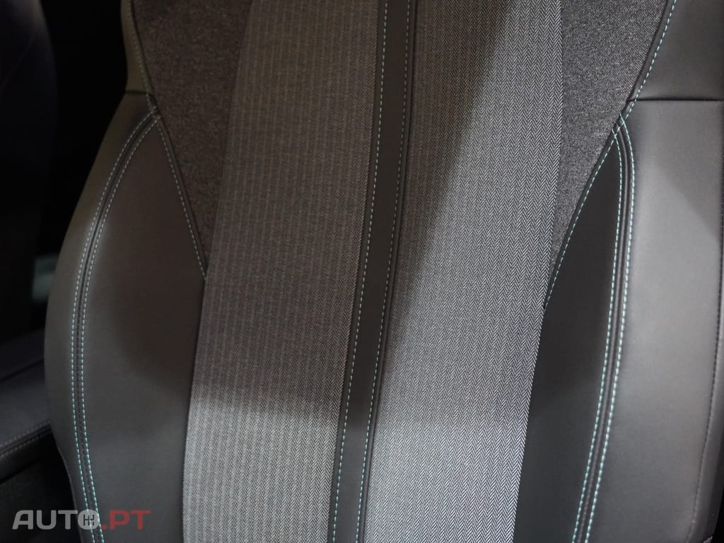 Peugeot 5008 1.2 PureTech Allure Pack