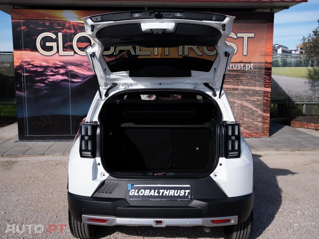 Fiat Grande Panda 1.2 Hybrid La Prima eDCT