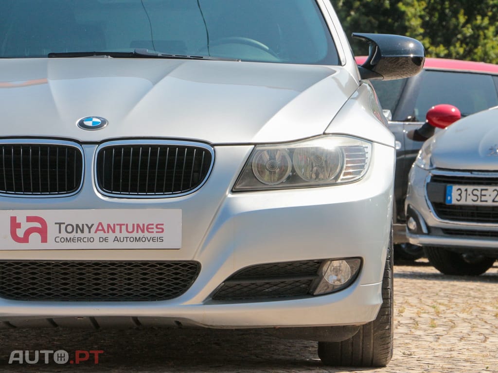 BMW 320 d Touring Navigation Sport