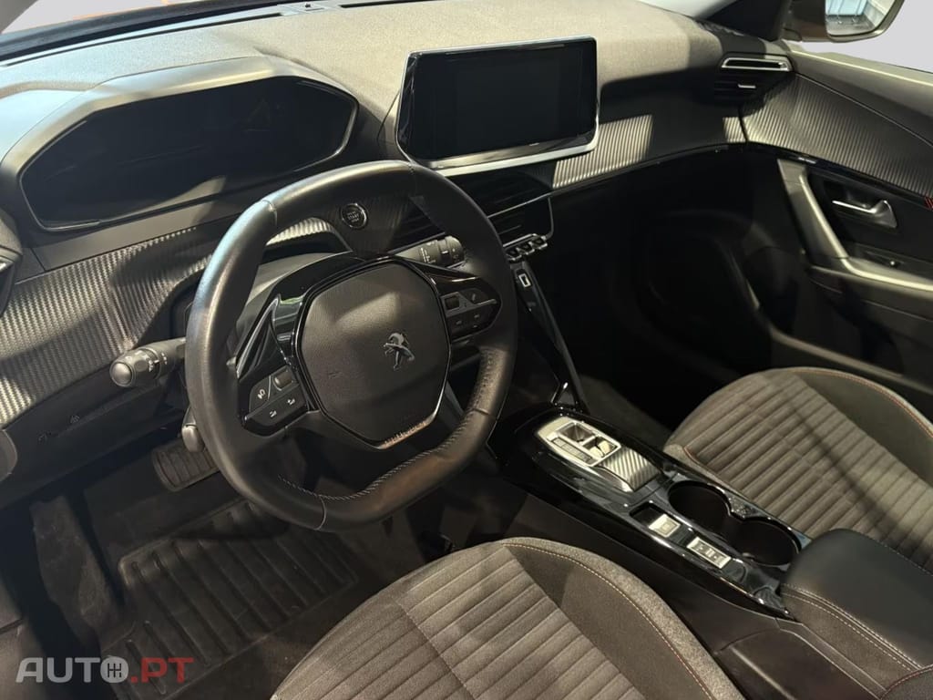 Peugeot E-2008 Active Business I.V.A DEDUTIVEL 