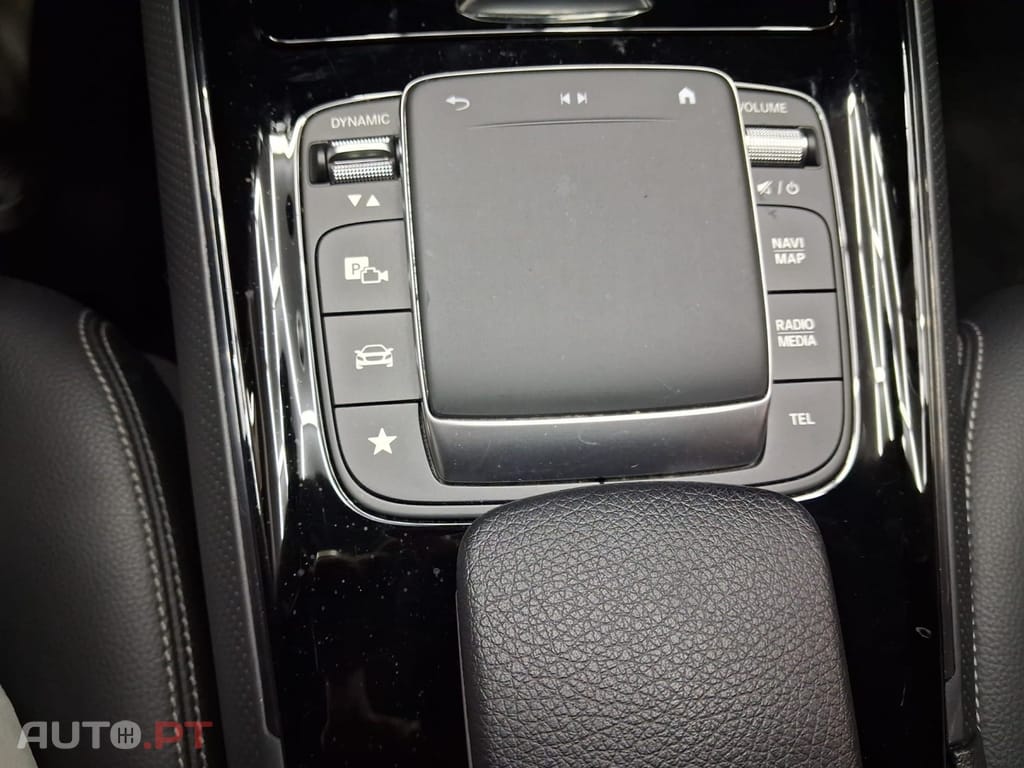 Mercedes-Benz GLA 180 d Progressive