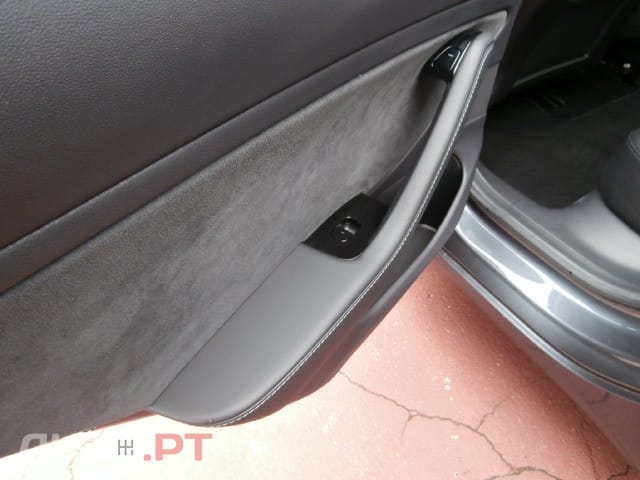 Tesla Model 3 Standard Range Plus RWD