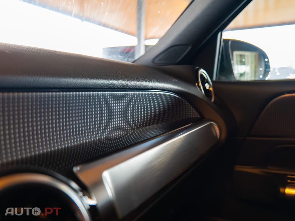 Mercedes-Benz GLB 180 d Progressive