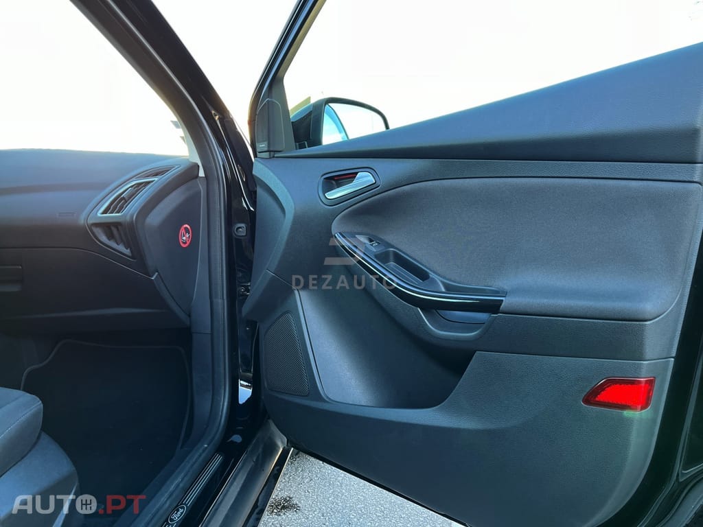 Ford Focus 1.0 SCTi Titanium