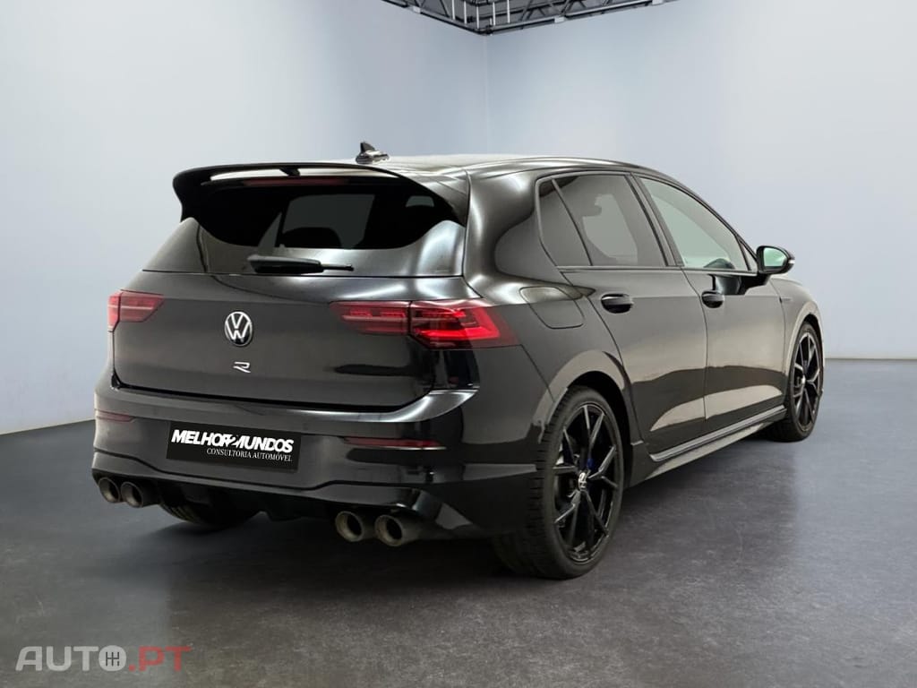 Volkswagen Golf 2.0 TSI R DSG