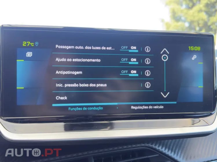 Peugeot E-2008 50 kWh GT