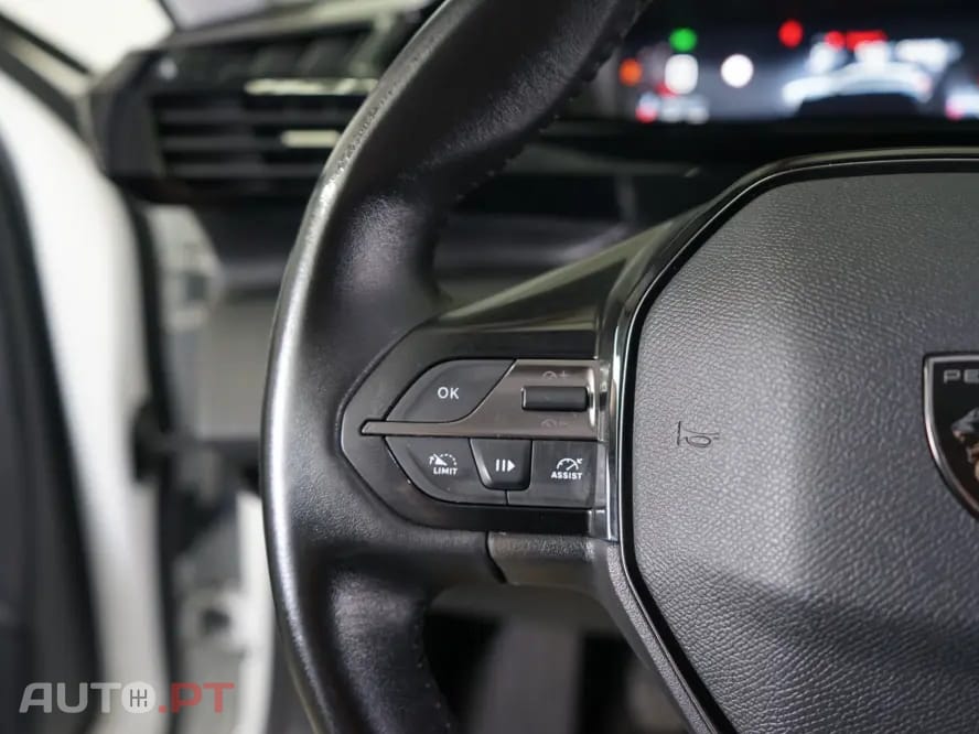 Peugeot 308 1.5 BlueHDi Allure Pack