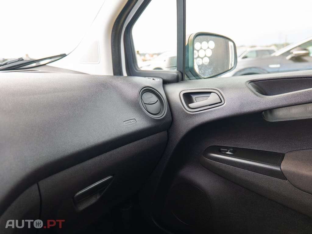 Ford Tourneo 1.5 TDCi Ambiente