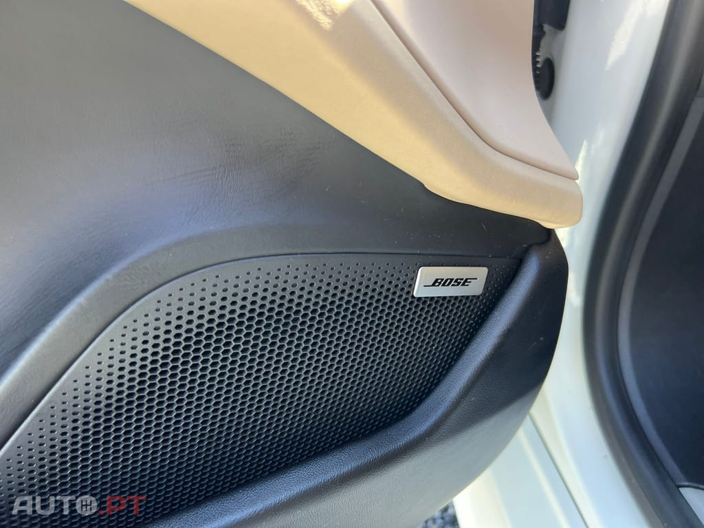 Porsche Taycan Turbo