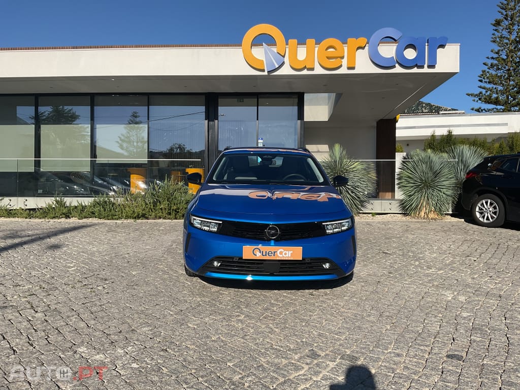 Opel Astra Sports Tourer 1.2 T Edition