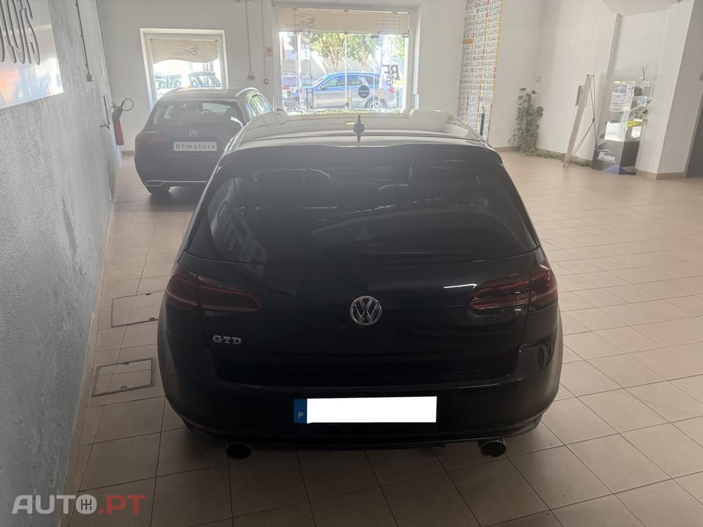 Volkswagen Golf 2.0 TDI GTD DSG