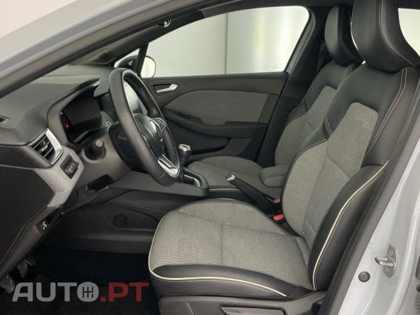 Renault Clio TCe 100 Bi-Fuel Techno