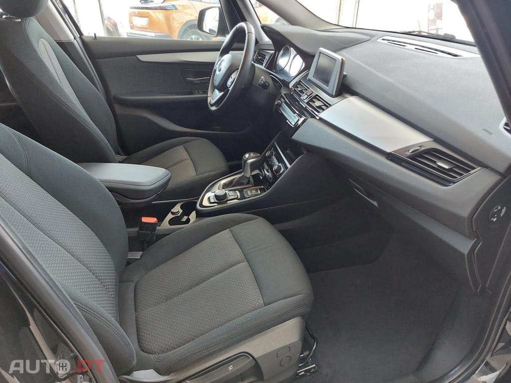 BMW 225 Advantage
