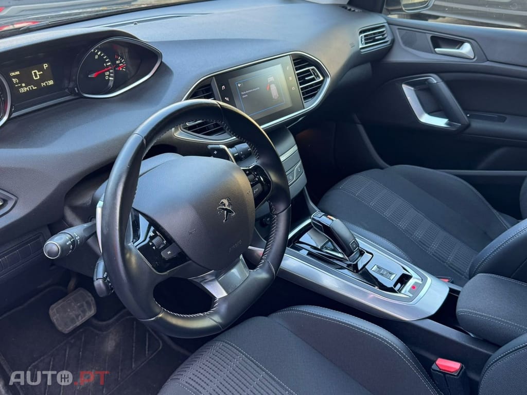 Peugeot 308 1.5 BlueHDi Allure Pack EAT8