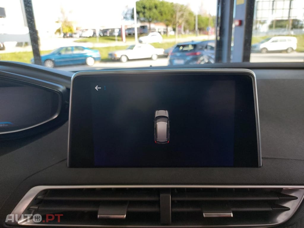 Peugeot 3008 1.5 BlueHDi Active