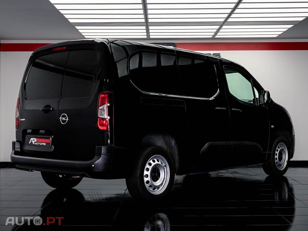 Opel Combo 1.5 CDTi L2H1 Essentia