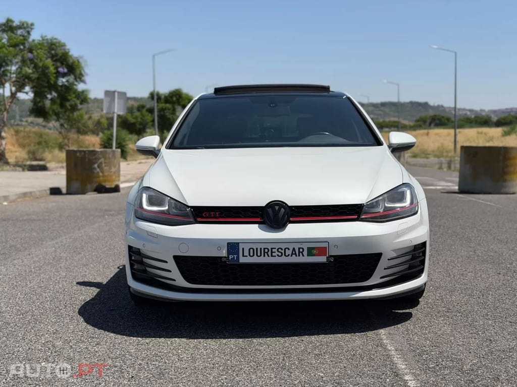 Volkswagen Golf 2.0 TSi GTi DSG Performance