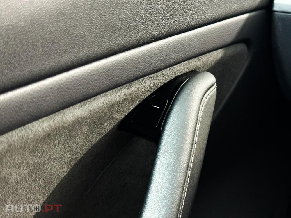 Tesla Model 3 Performance AWD