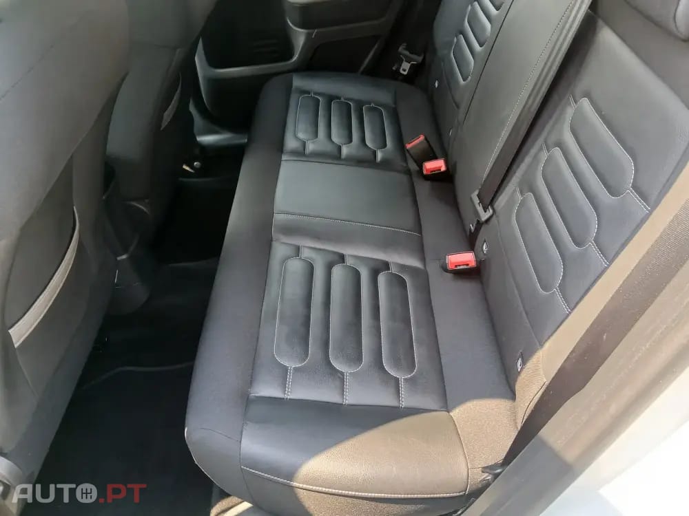 Citroen C4 Cactus Pure Tech e-THP 110 Stop&Start Shine