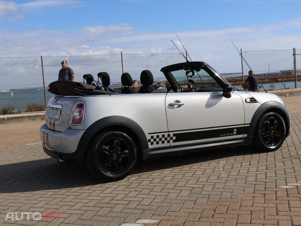 MINI Cooper One