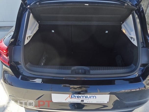 Renault Clio 1.0 TCe Intens Bi-Fuel