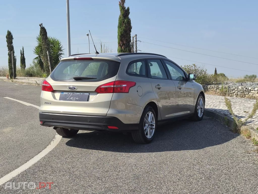 Ford Focus SW 1.5 TDCi EcoBlue Business