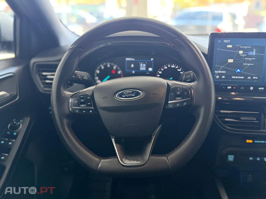 Ford Focus SW 1.0 EcoBoost ST-Line