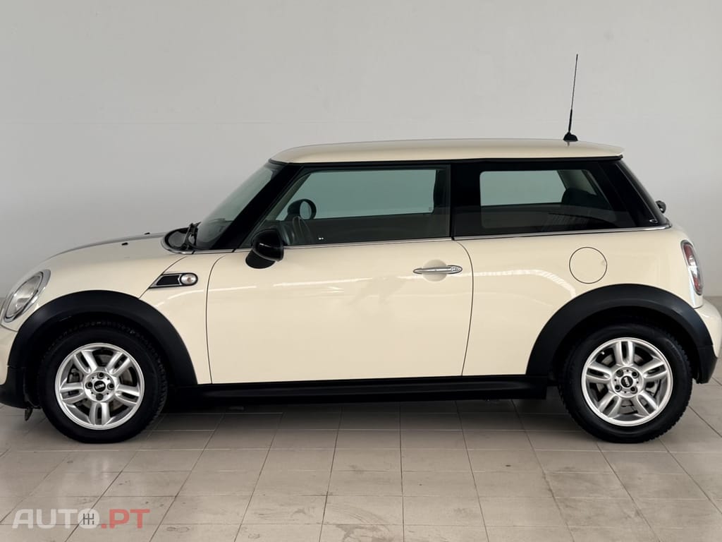 MINI Cooper One 1.6