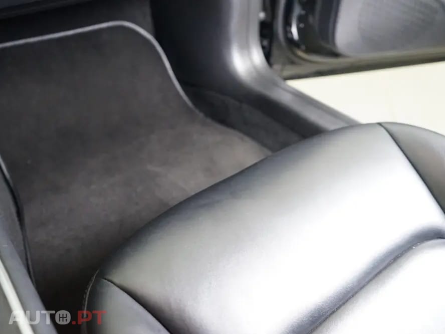 Tesla Model 3 Standard Range Plus RWD