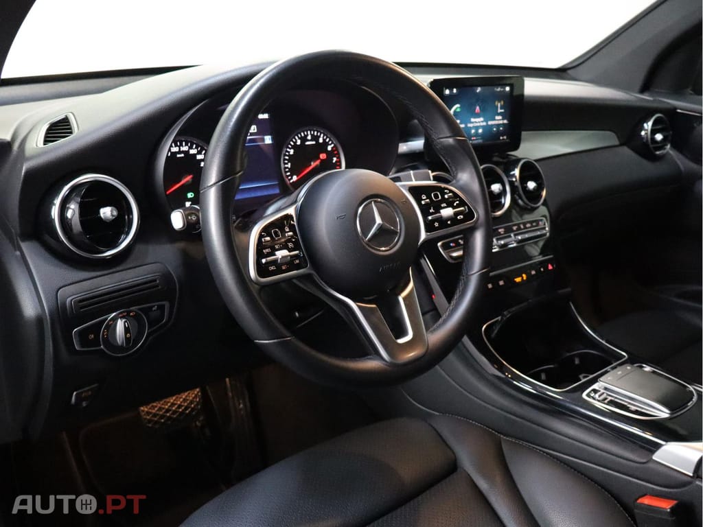 Mercedes-Benz GLC 300 e 4MATIC Coupé