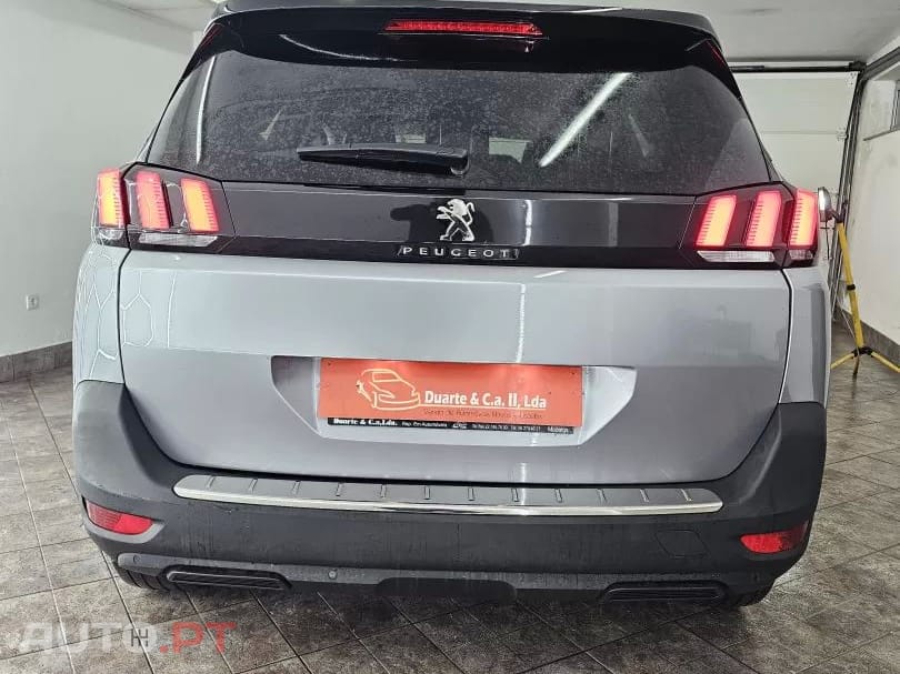 Peugeot 5008 1.5 BlueHDi Allure Baixo Consumo