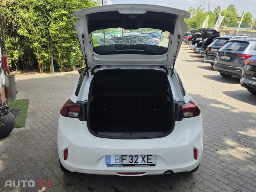 Opel Corsa 1.5 D Elegance
